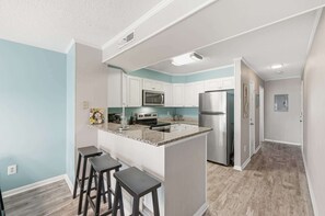 Fridge, microwave, oven, stovetop - Sweet Caroline Remodeled with Partial Ocean View and Oceanfront Pool (North Myrtle Beach)
