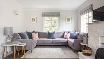 Smart TV, video games, DVD player, stereo