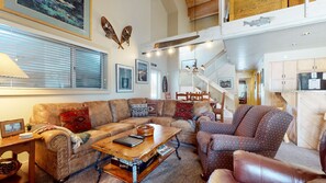 TV, fireplace, DVD player