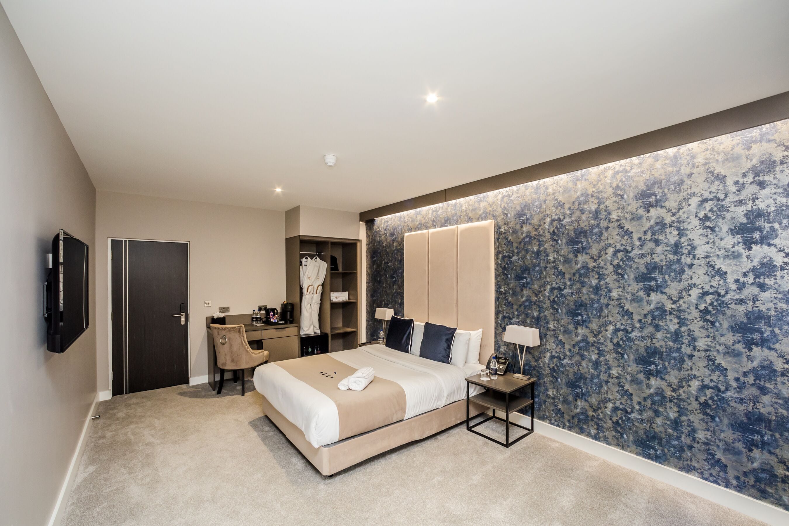 standard suite, ensuite (noir ) | 1 bedroom