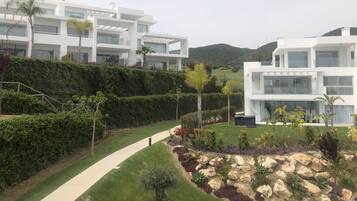 Apartment, Multiple Beds | Exterior