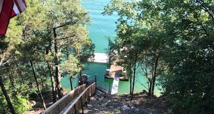 Beautiful Norris Lake Front A-Frame with Private Dock in Speedwell, Tn .