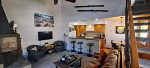 TV connectée, cheminée