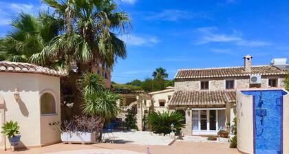 Casa Tranquilo. Charming Character house with Large Private Pool, Moraira