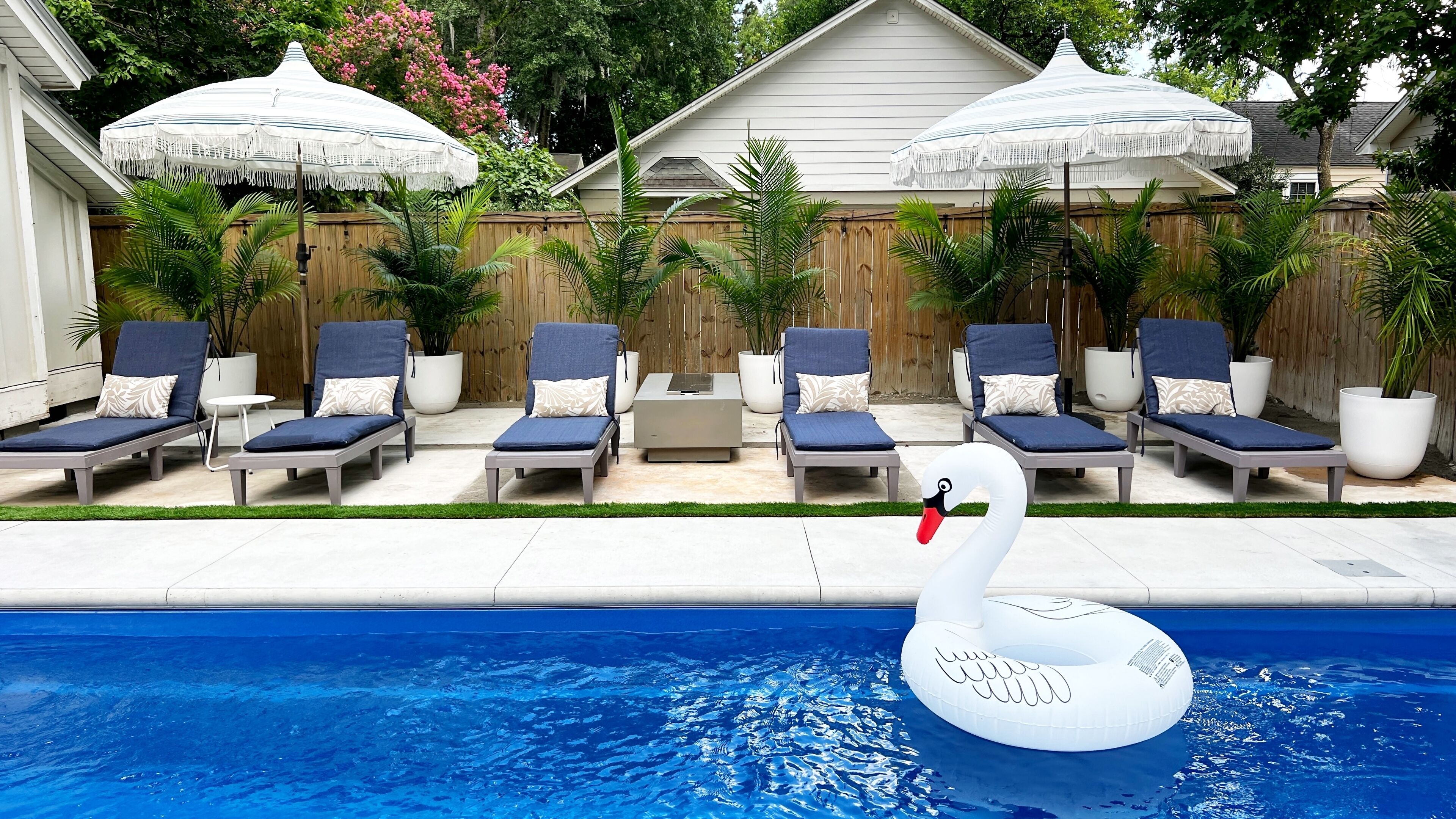 Private Heated Pool in Park Circle