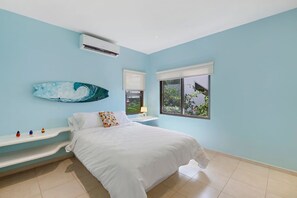 4 bedrooms, desk, iron/ironing board, travel cot