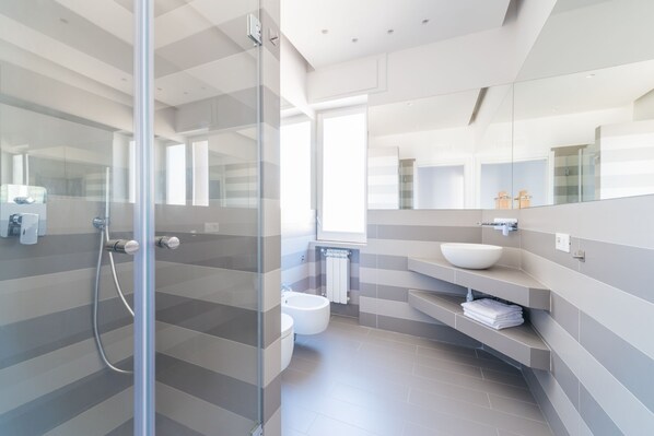 Bathroom - Splendido Appartamento nel Cuore di Sorrento (Sorrento)