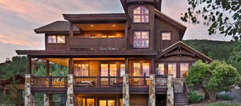 10 BR Luxury Grande + Hot Tubs + Close to Skiing - Fuerza Grande