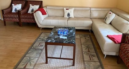 Your Warm and Cozy Guest Home Close To Major Central Florida Attractions