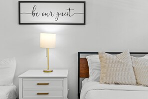 3 Schlafzimmer, Bügeleisen/Bügelbrett, kostenloses WLAN, Bettwäsche