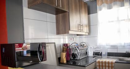 Exclusive Serviced 3 Bedroom Apartment