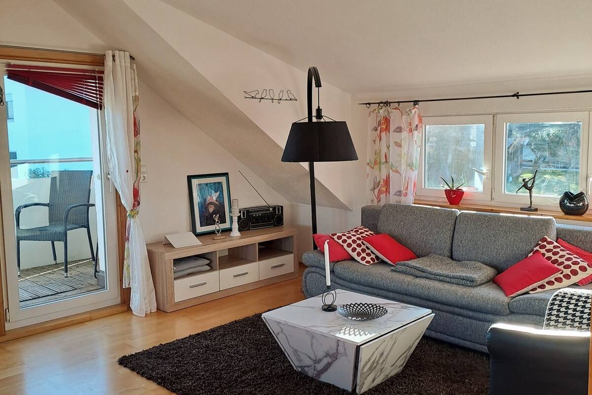 Romantic Apartment, Private Bathroom (Bergblick) | Lounge