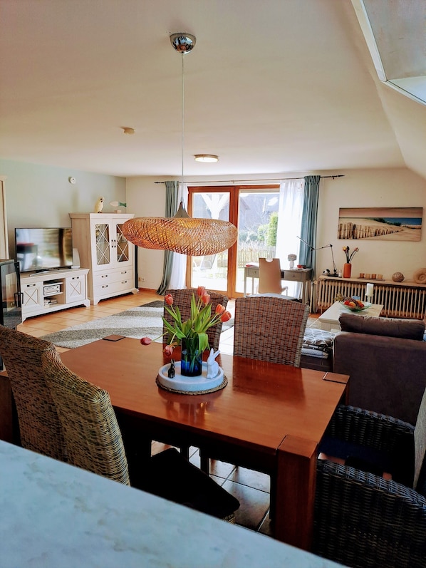 Apartment, Private Bathroom (Sonnenschein) | Dining