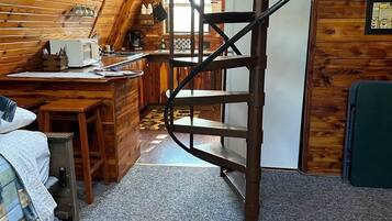 1 quarto, berço de viagem, Wi-Fi de cortesia, roupa de cama