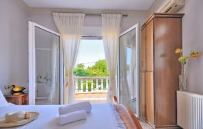 2 bedrooms
