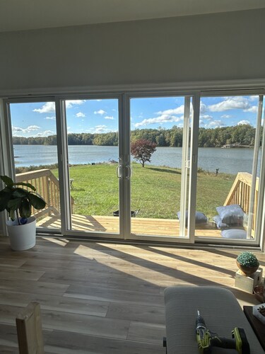 Whippoorwill Cottage - Dock, Fire Pit, Boat Launch, Spectacular Views