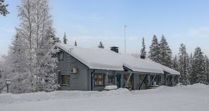 Karhunpesä b by Interhome