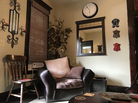 Interior. Dashing Duplex Near Mass Ave