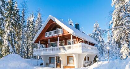 Kulma-alpit a paritalon yläk by Interhome