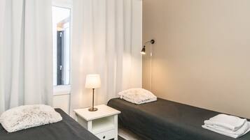 2 bedrooms, Internet