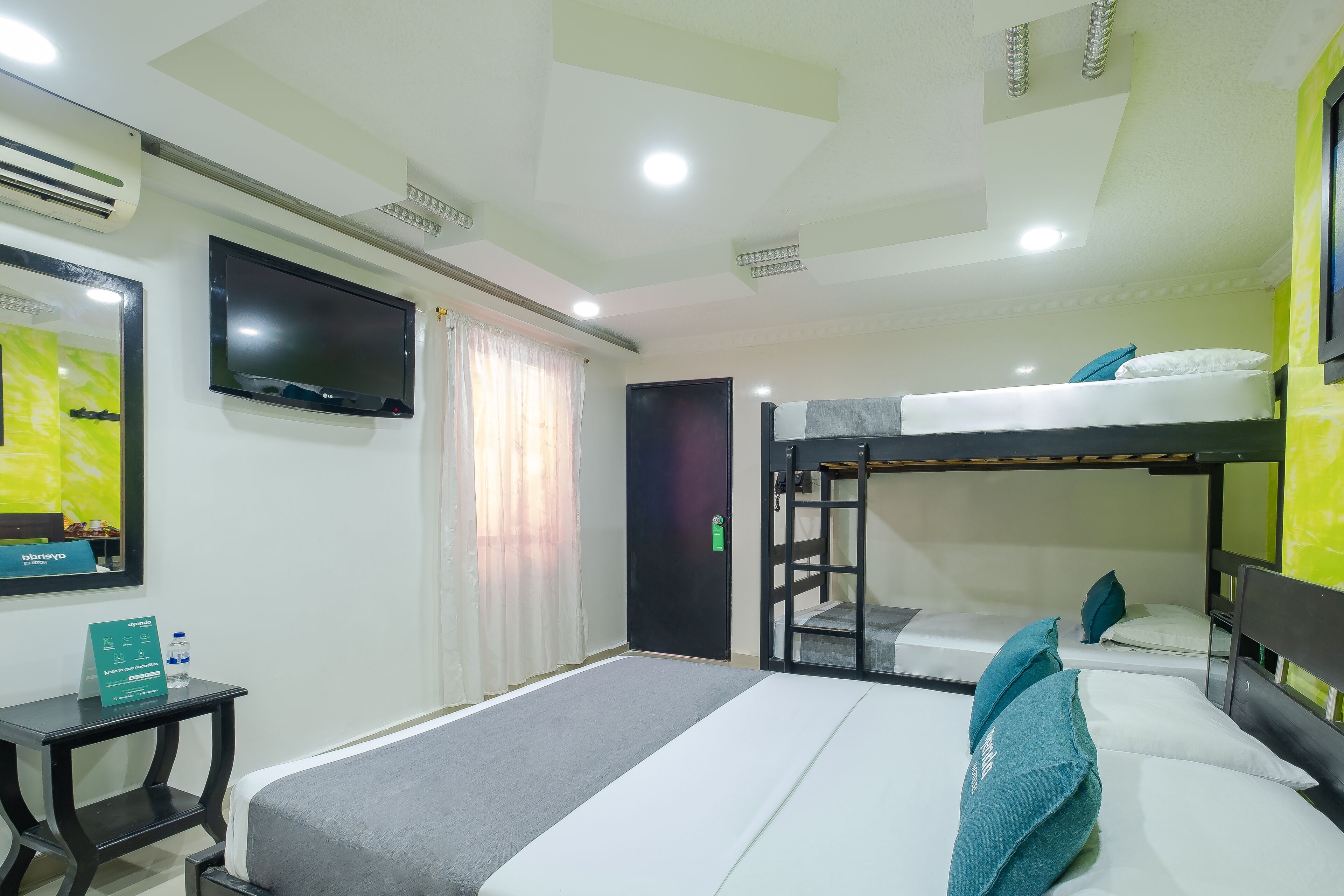standard quadruple room | 1 bedroom, hypo-allergenic bedding, free wifi, bed sheets