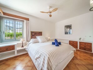 4 chambres, bureau, Wi-Fi