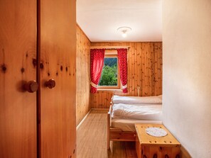 2 camere, ferro/asse da stiro, Wi-Fi gratuito, lenzuola