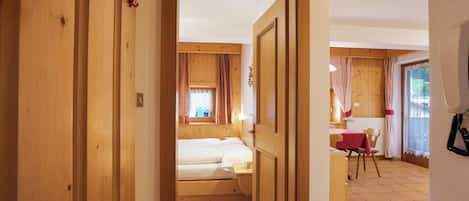 2 Schlafzimmer, Bügeleisen/Bügelbrett, kostenloses WLAN, Bettwäsche