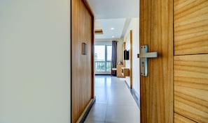 Quarto standard | Escrivaninha, Wi-Fi de cortesia, roupa de cama