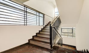 Staircase - Treebo Park - 500M From Medical College (Thiruvananthapuram)