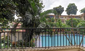 Habitación doble Deluxe, balcón | Vista del balcón