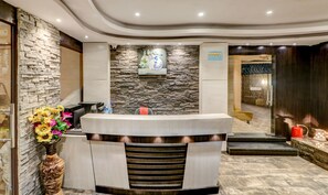 Reception - Treebo Trend Crescent Residency (Kolkata)