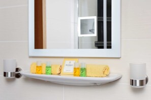 Imagen sin descripción, 5 de 16, botón