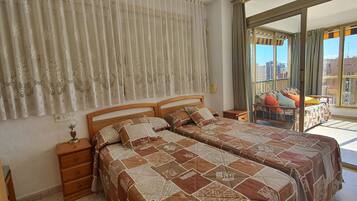 1 Schlafzimmer, Bügeleisen/Bügelbrett, WLAN, Bettwäsche