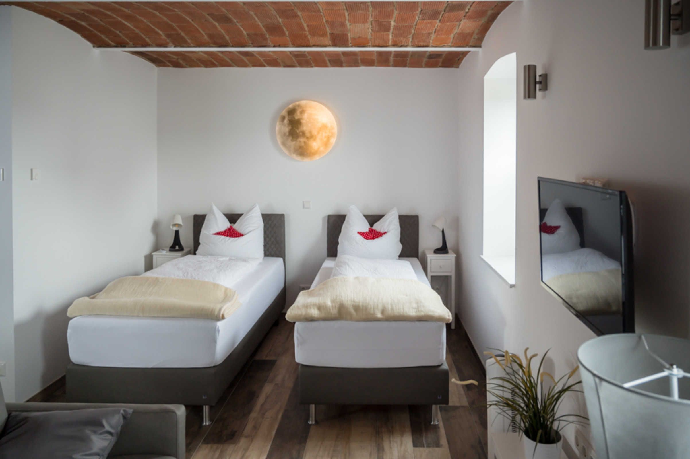 1 Schlafzimmer, Schreibtisch, Reisekinderbett, WLAN