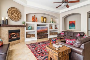 Smart TV, fireplace, ping pong