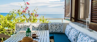 Sunny Beachfront Home