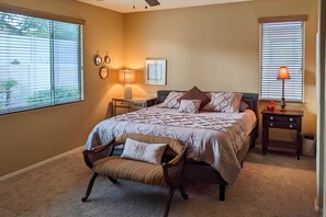 3 bedrooms, laptop workspace, iron/ironing board, internet
