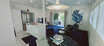 Harbourside Cottage ~ Luxury Accommodation
