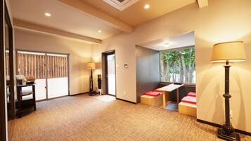 Deluxe Villa | Living area | LCD TV