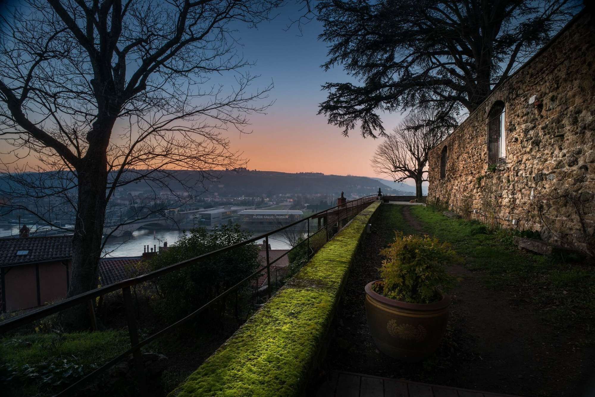 Enceinte de l’hébergement
