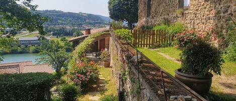 Jardines del alojamiento