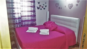 3 bedrooms, iron/ironing board, internet, bed sheets - Villa Sun (Scopello)