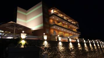 숙박 시설 정면