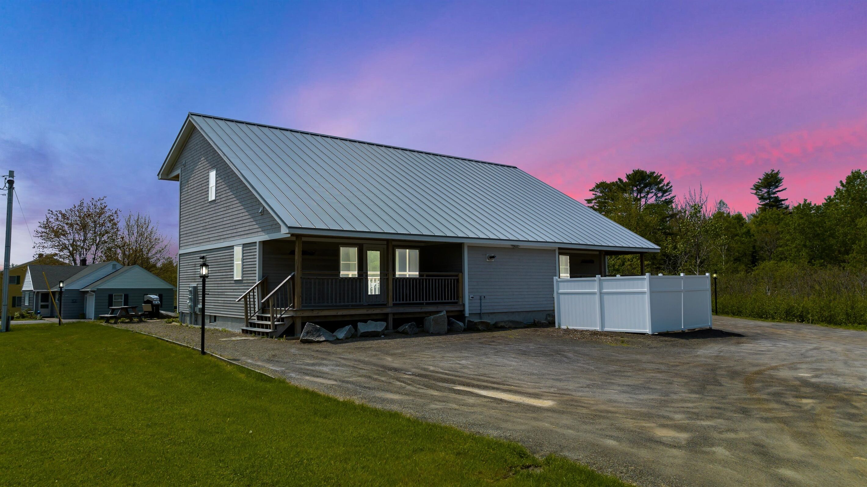 East unit in Ocean View Duplex with Walk to Crescent Beach