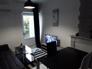 TV og peis