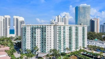 Condo, 3 Bedrooms | Exterior