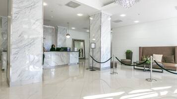 Condo, 3 habitaciones | Lobby