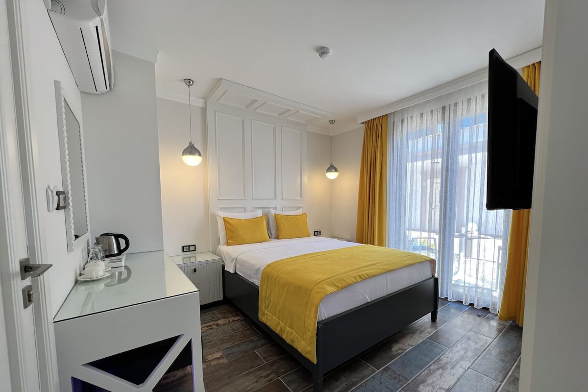 Standard Room | 1 bedroom, Egyptian cotton sheets, premium bedding, Tempur-Pedic beds