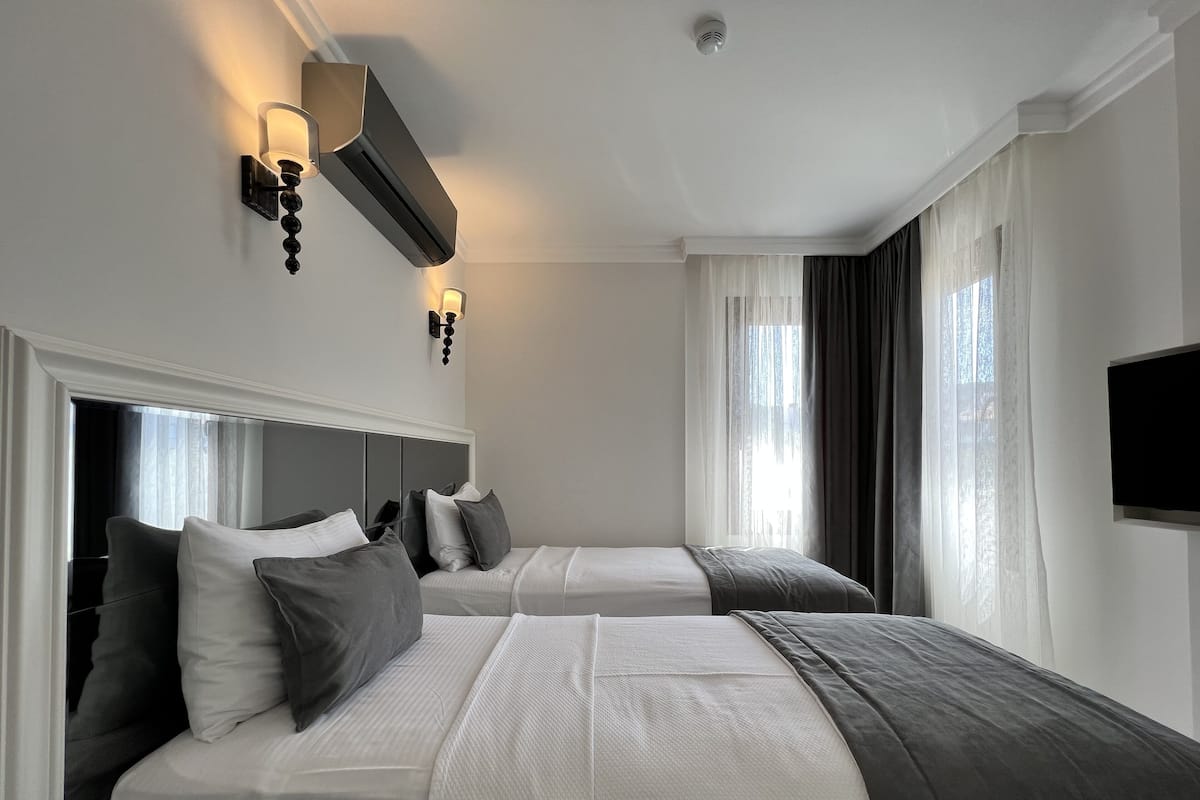Family Quadruple Room, Connecting Rooms, Garden View | 1 bedroom, Egyptian cotton sheets, premium bedding, Tempur-Pedic beds